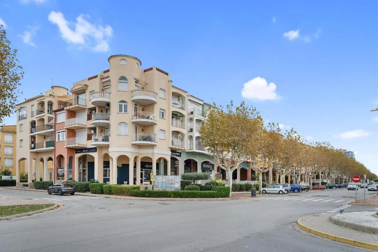 Welcs Apartamento 110 Emp Cerca Del Mar Empuriabrava Daire